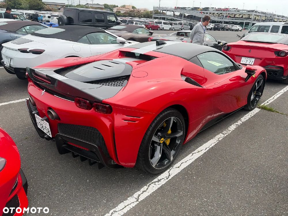 Ferrari SF90 Stradale - 5
