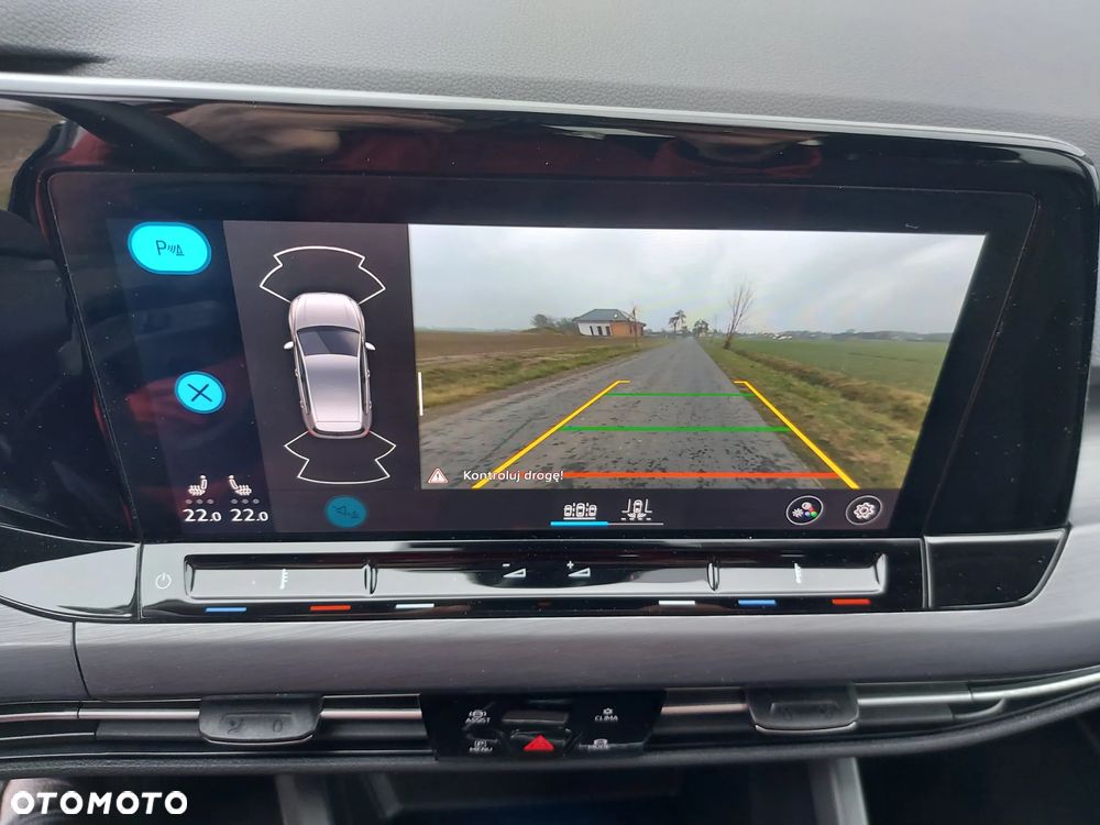 Volkswagen Golf - 23