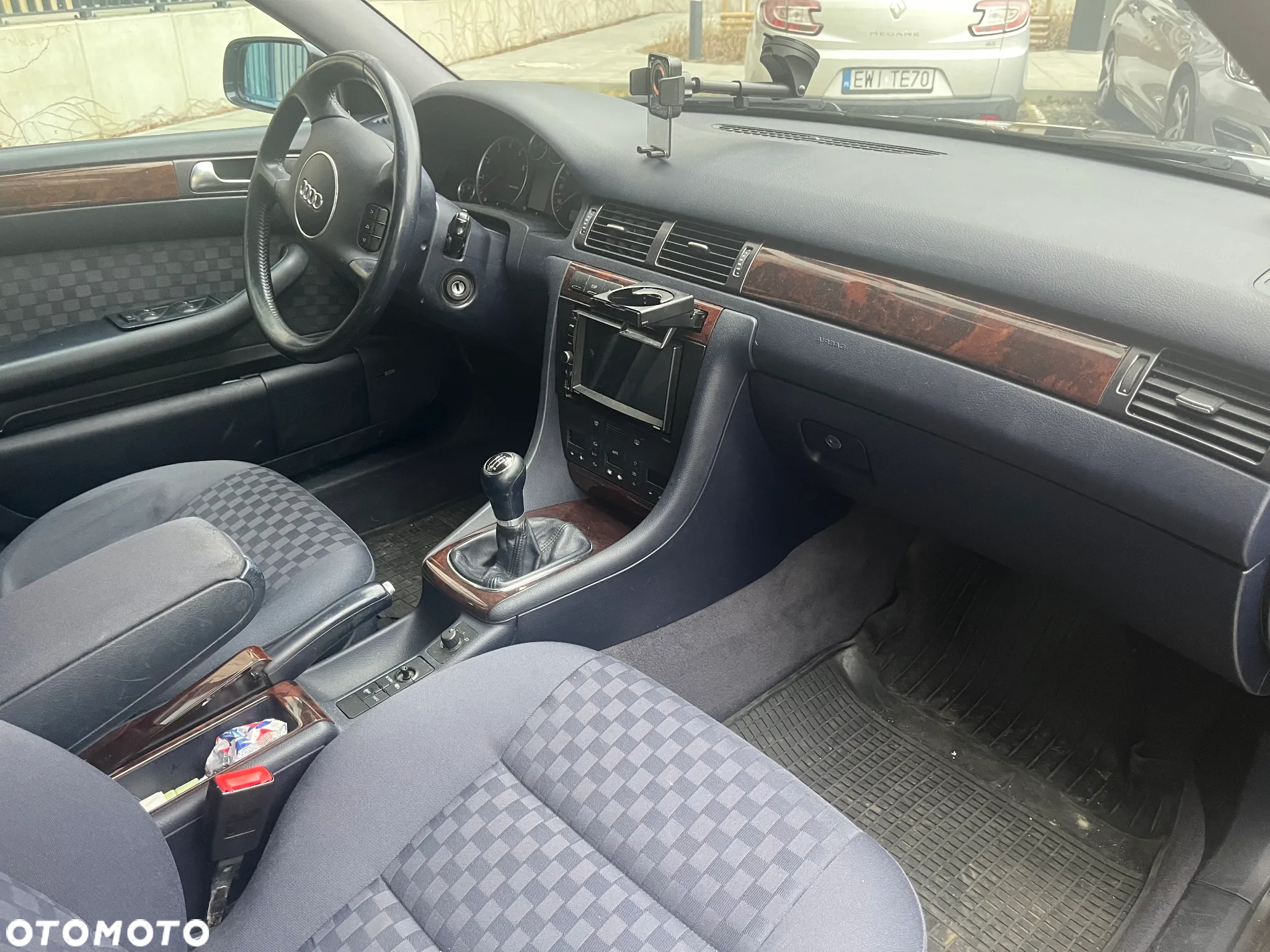 Audi A6 - 12