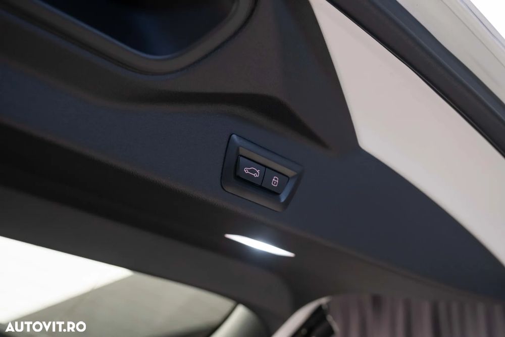 BMW X5 M M60i xDrive - 32