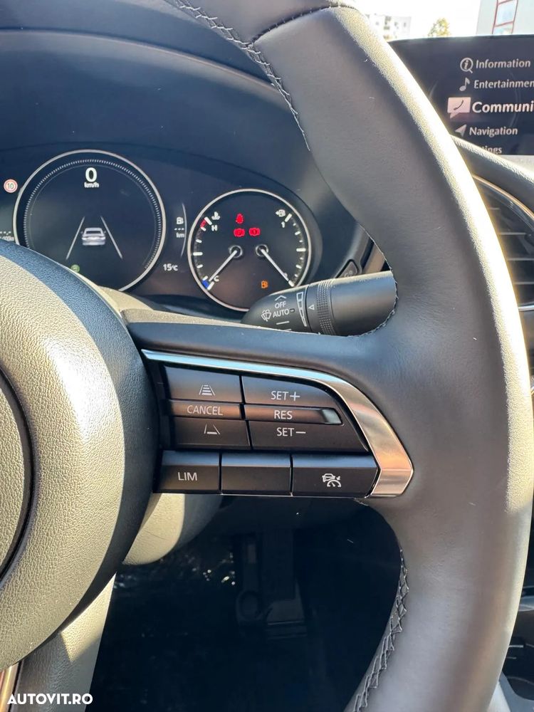 Mazda 3 e-Skyactiv X186 MHEV Center-Line - 14