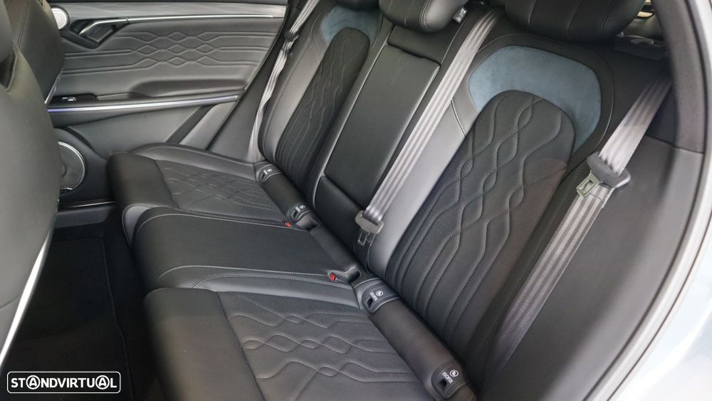 Voyah Free 107 kWh Luxury — fotografia 8