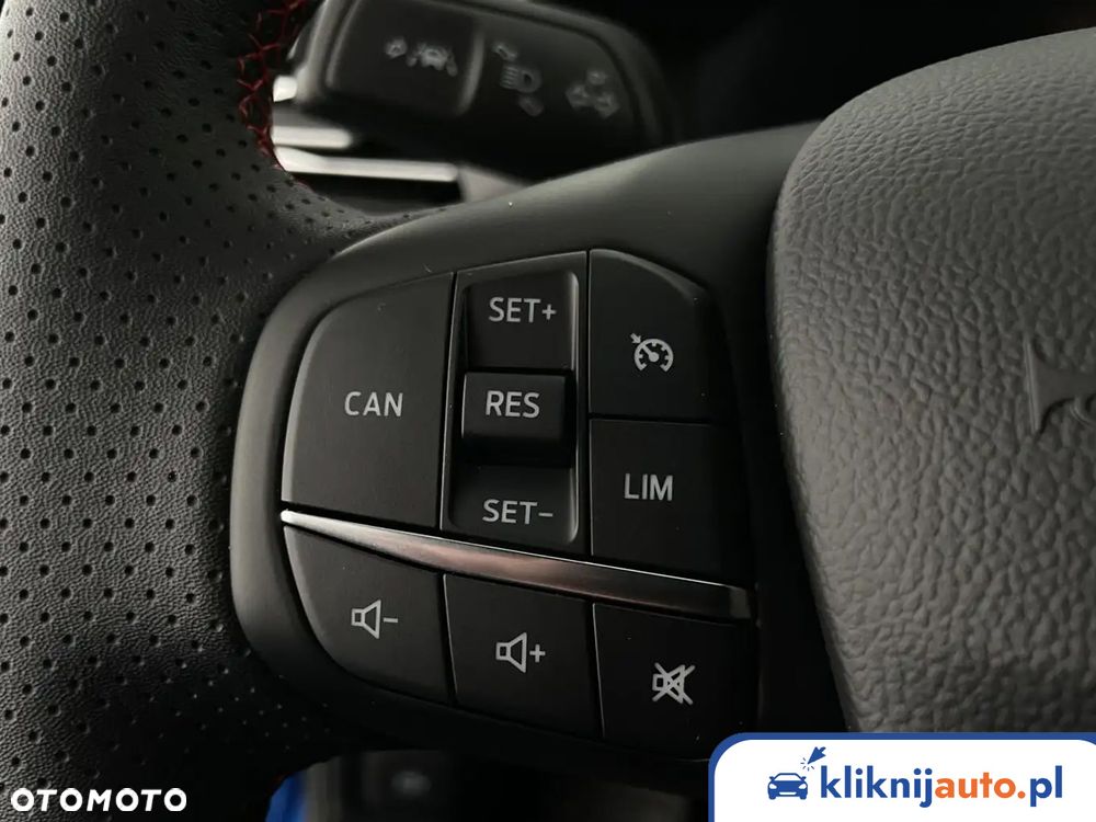 Ford Focus 1.0 EcoBoost mHEV ST-Line X - 9