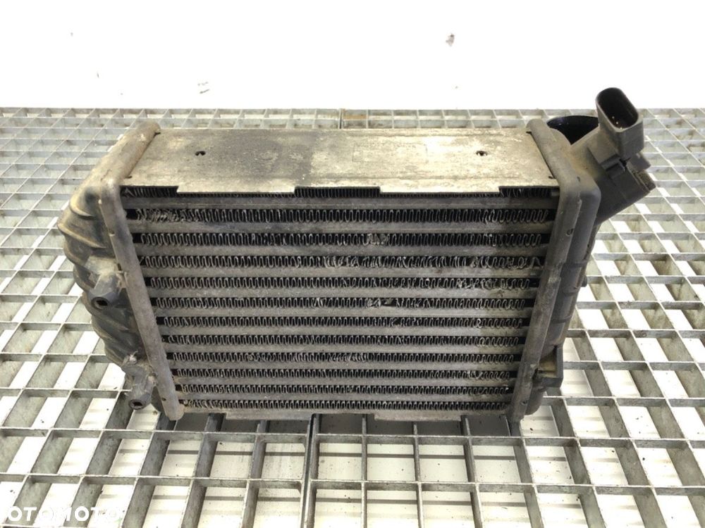 INTERCOOLER LEWY - 50.00 PLN - AUDI A4 B5 Avant (8D5) 1994 - 2002 2.5 TDI 110 kW [150 KM] olej - 1