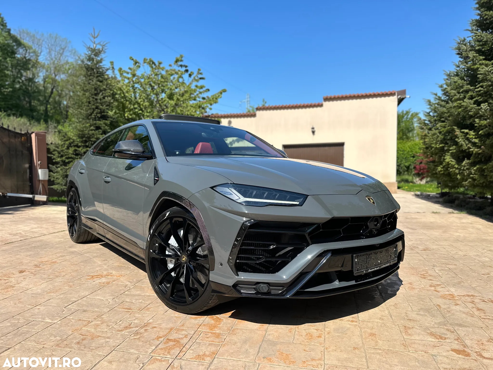 Lamborghini URUS Standard - 6