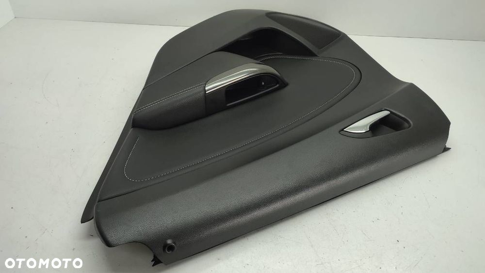 BOCZEK DRZWI TYŁ PRAWY TAPICERKA ASTRA J KOMBI EU - 2