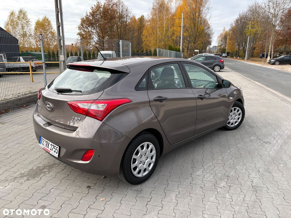 Hyundai i30 1.4 Style - 6