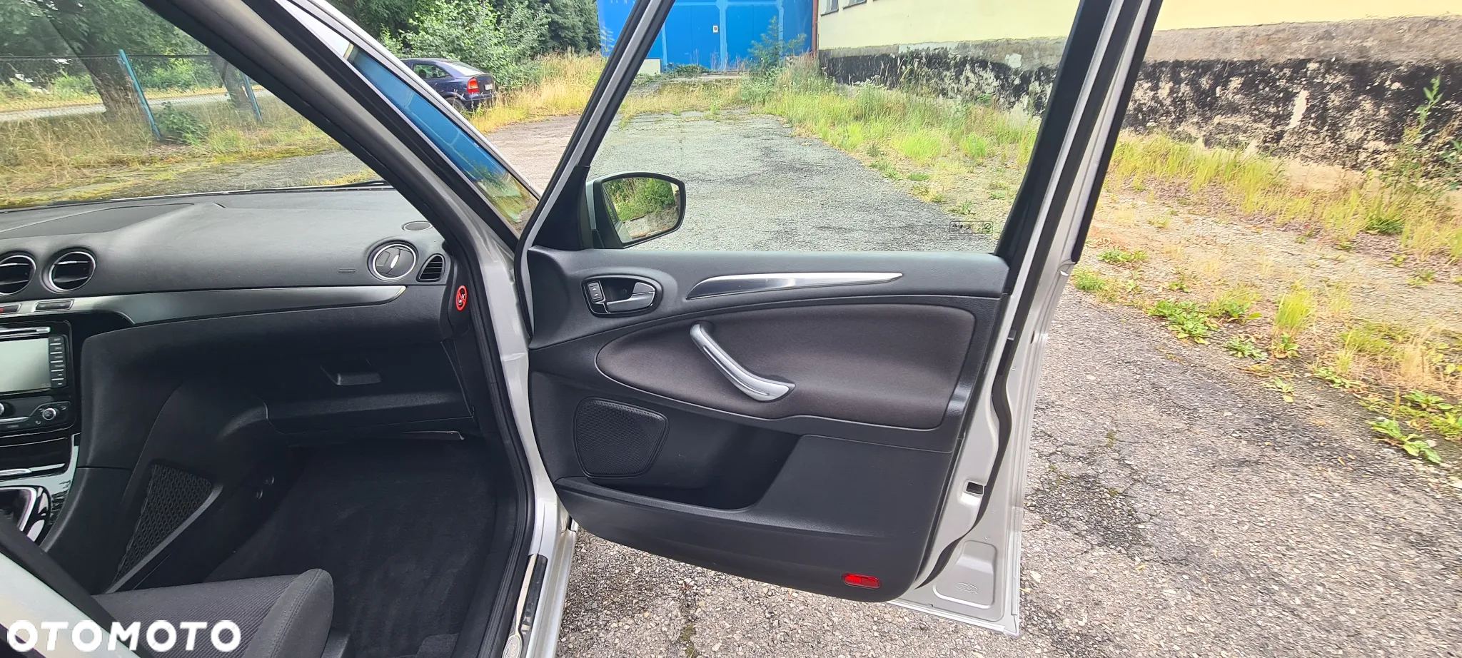 Ford Galaxy 2.0 TDCi Titanium - 16