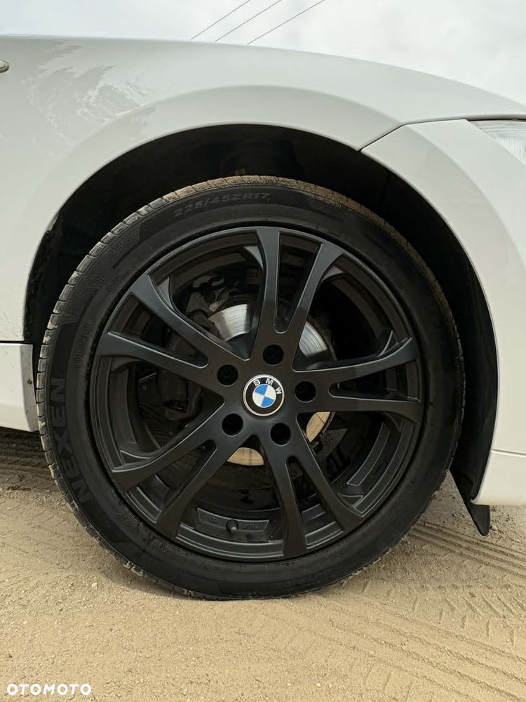 BMW Seria 1 - 12
