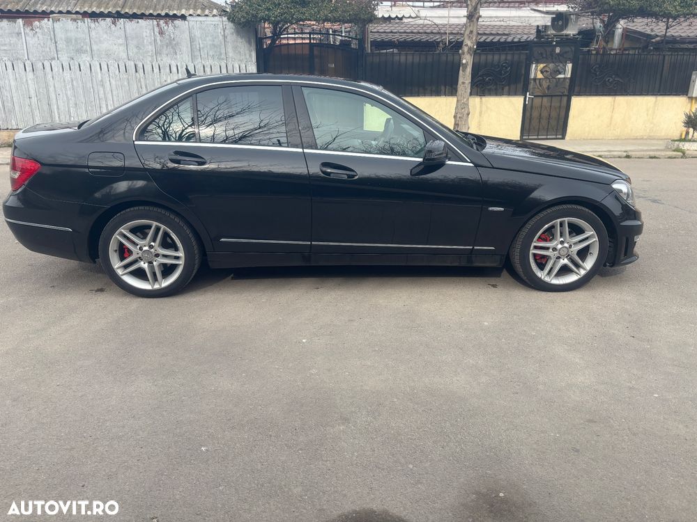 Mercedes-Benz C 220 CDI DPF Automatik BlueEFFICIENCY - 5