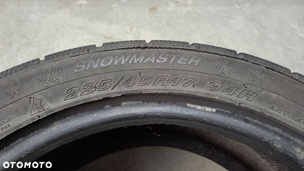 Opona zimowa GoodRide SW601 225/45 R17 - 3