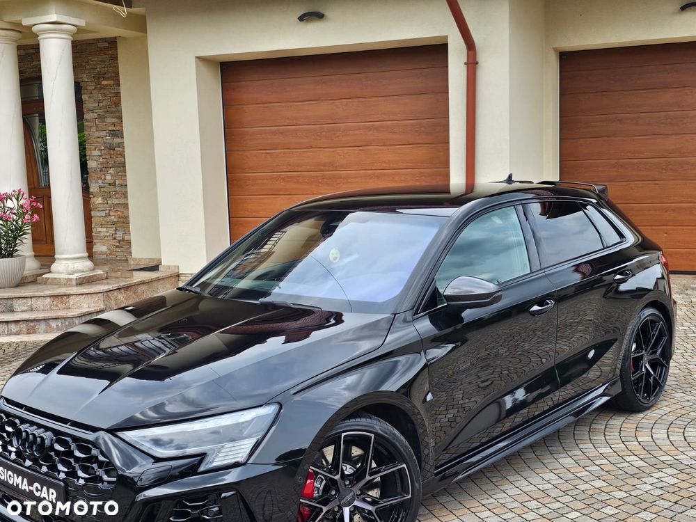 Audi RS3 Sportback - 4