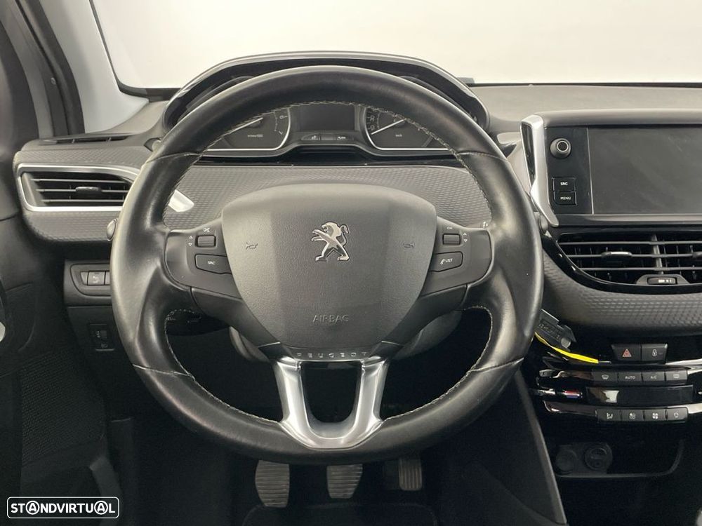 Peugeot 208 1.2 PureTech Active - 14