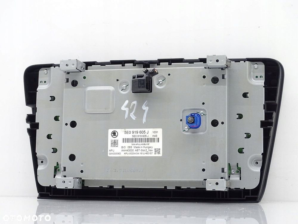 EKRAN WYŚWIETLACZ MONITOR MMI RADIA SKODA OCTAVIA III 5E 5E0919605J - 2