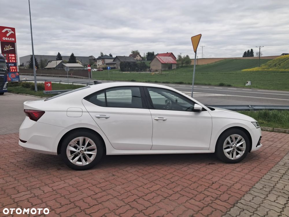 Skoda Octavia 2.0 TDI Ambition - 4