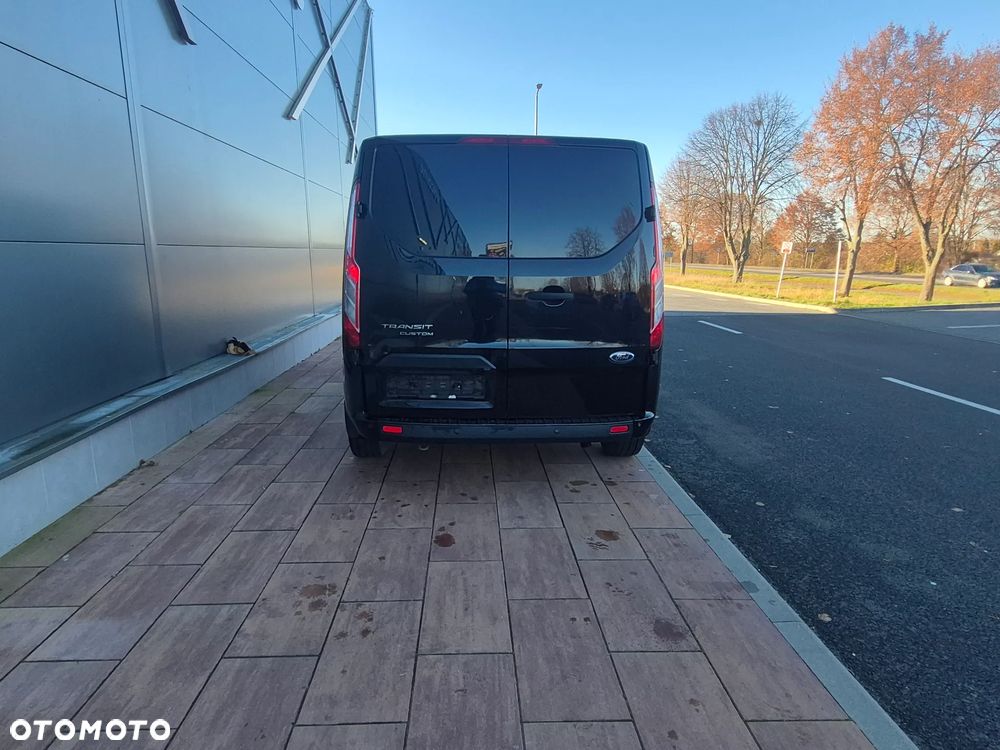 Ford Transit Custom 310 L2H1 Limited - 8