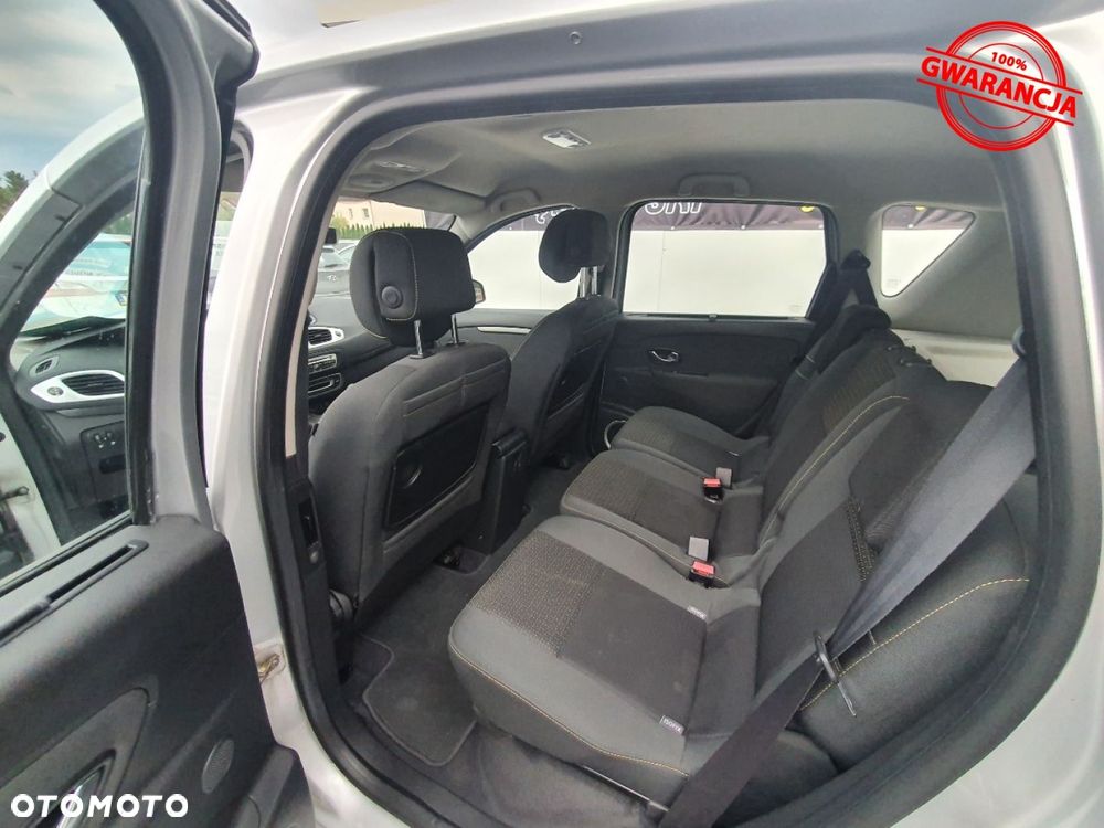 Renault Scenic - 24