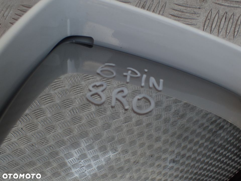 LUSTERKO PRAWE AUDI Q5 LIFT 8R0 6 PIN RADOM - 2
