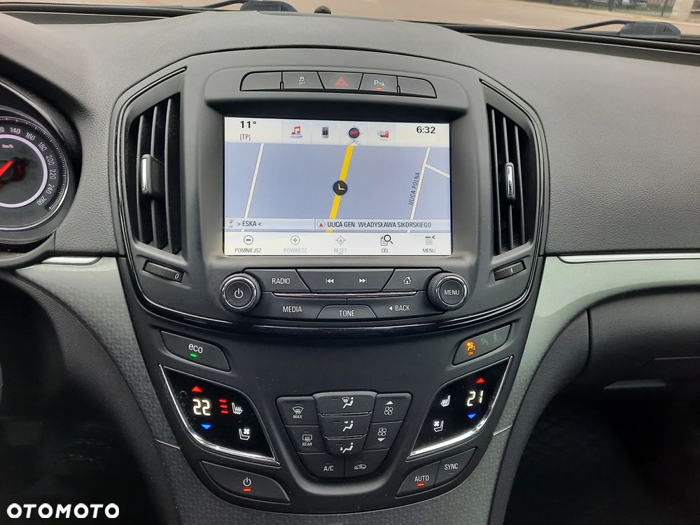 Opel Insignia - 23