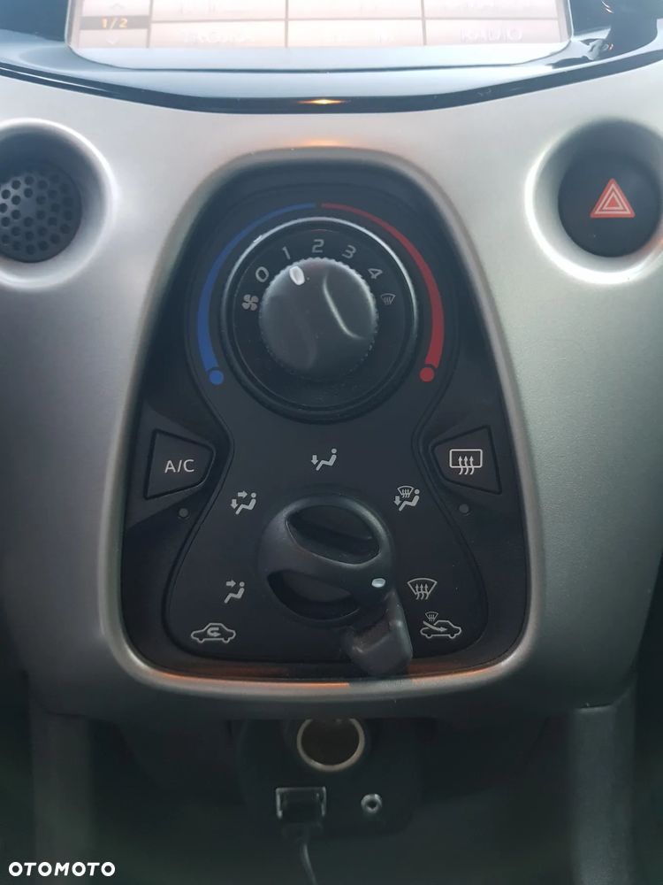 Toyota Aygo 1.0 VVT-i Sprint EU6 - 10