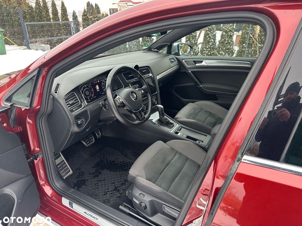 Volkswagen Golf 2.0 TDI BMT GTD DSG - 5