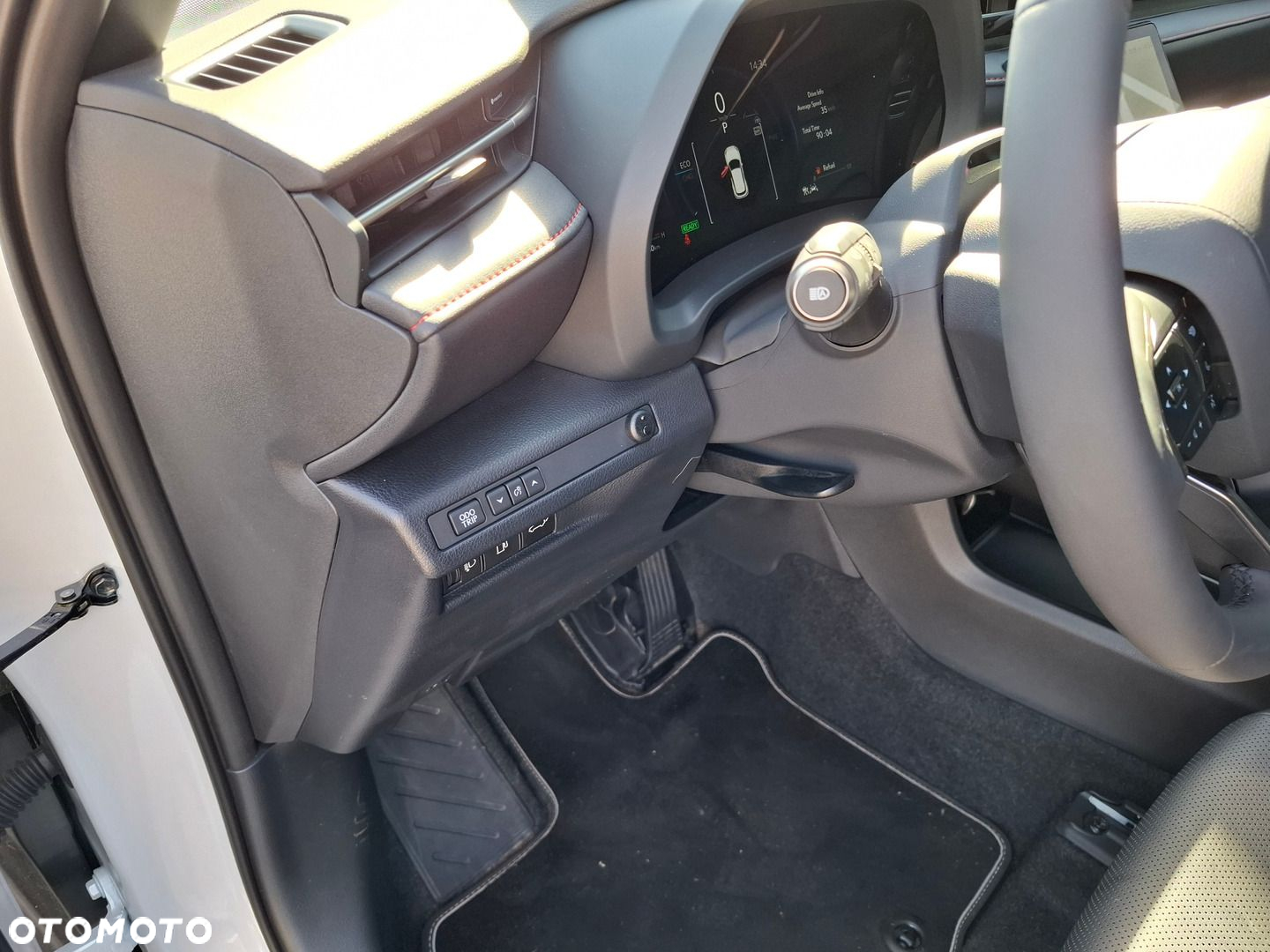 Lexus LBX 1.5 Hybrid Emotion - 13