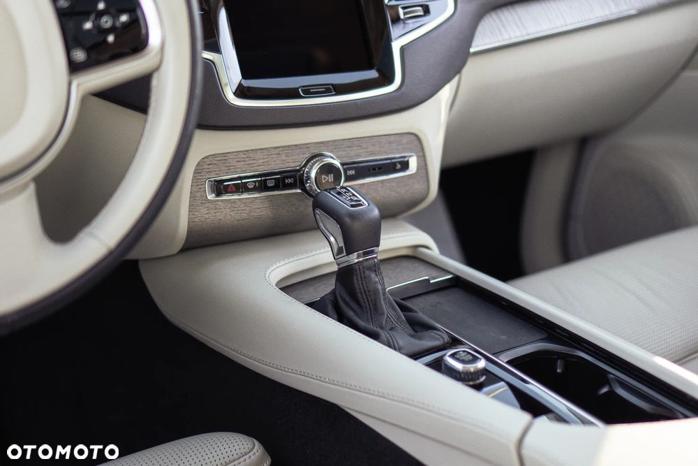 Volvo XC 90 T6 AWD Inscription - 17