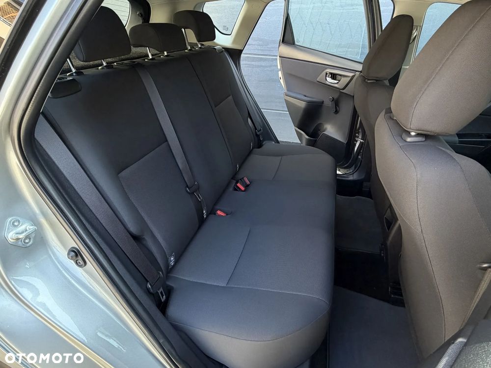 Toyota Auris - 11