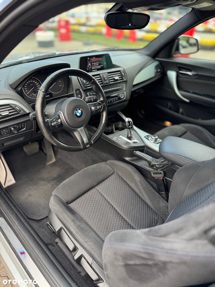 BMW Seria 2 218d M Sport - 7