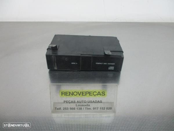 Caixa Cd / Cd´S Ford Galaxy (Wgr) - 1
