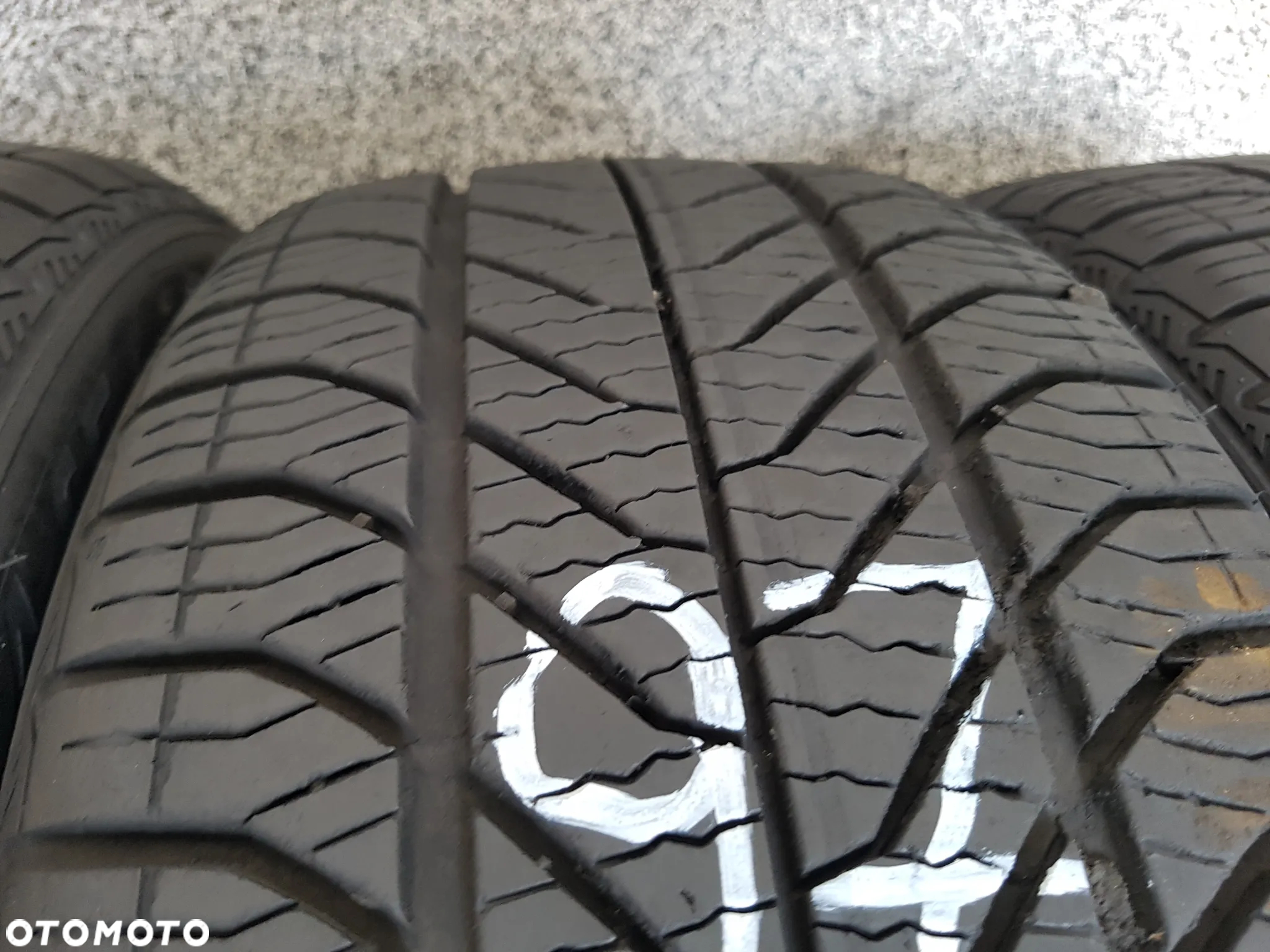 OPONY CAŁOROCZNE 4SEASON   195/45R16   195/45/16 DURATURN - 23