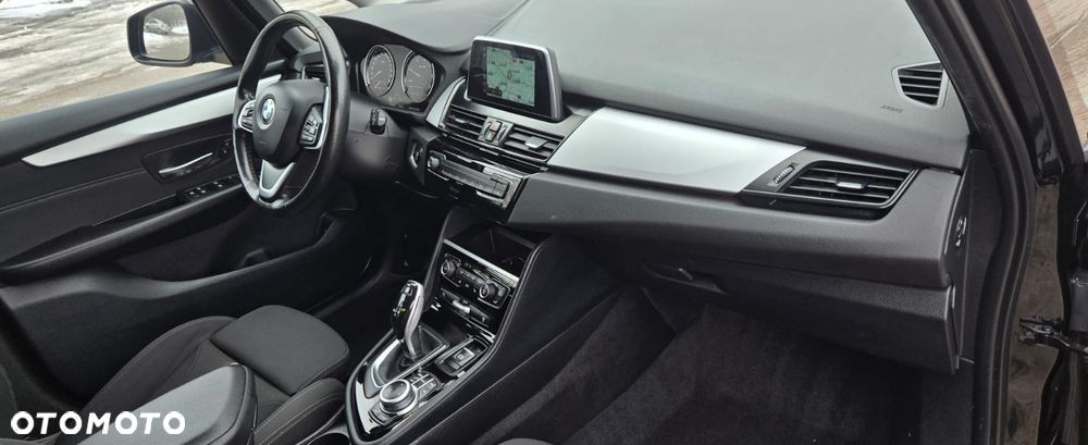 BMW Seria 2 218d GT Sport Line - 33