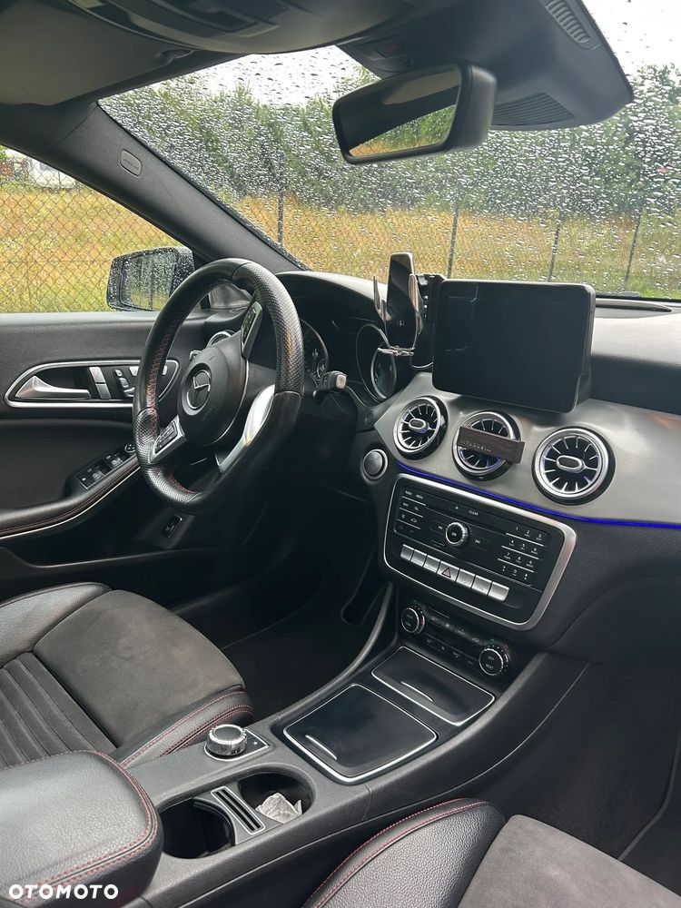Mercedes-Benz CLA 220 (CDI) d 7G-DCT AMG Line - 10