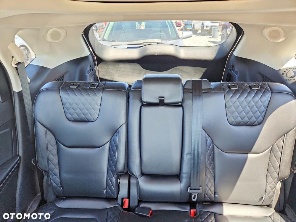Ford Edge - 9