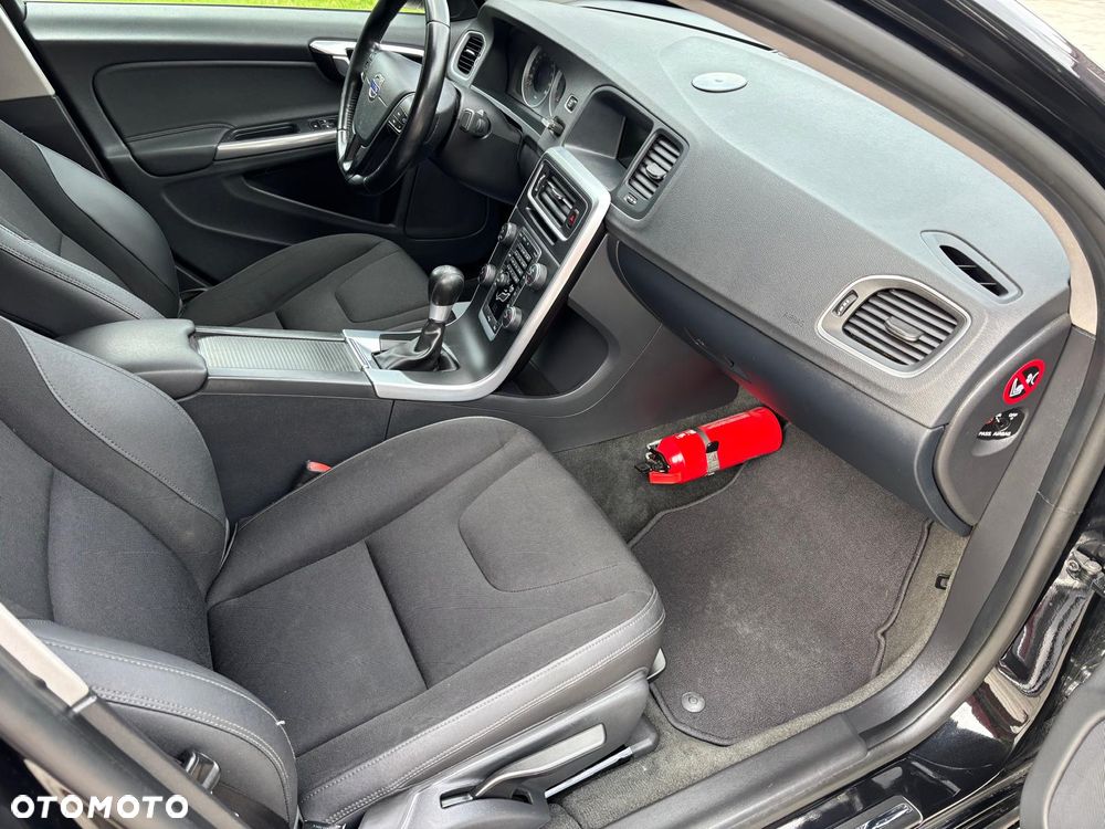 Volvo S60 D2 Kinetic - 11