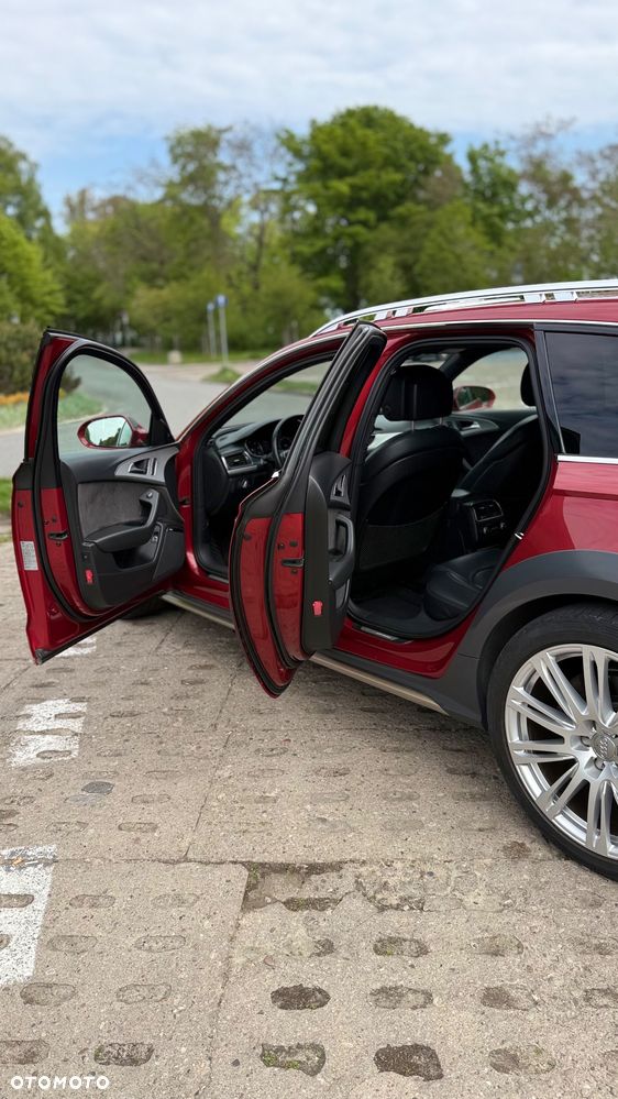 Audi A6 Allroad - 12