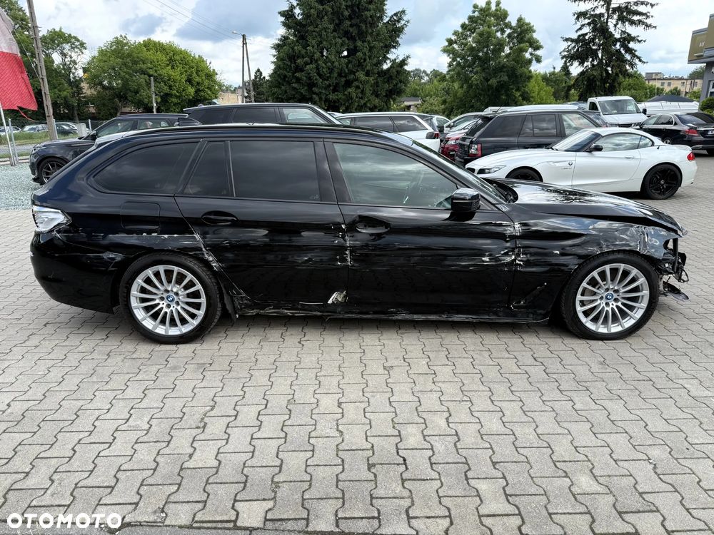 BMW Seria 5 530d xDrive Sport Line sport - 4
