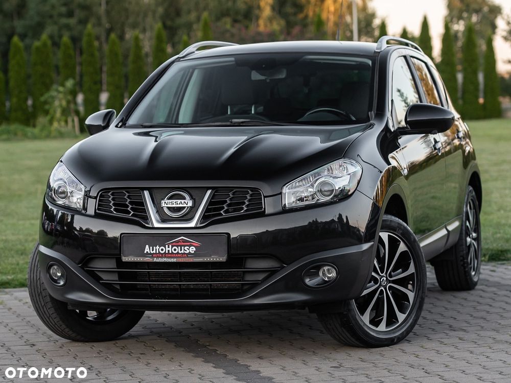 Nissan Qashqai 2.0 4 x 4 360 - 5