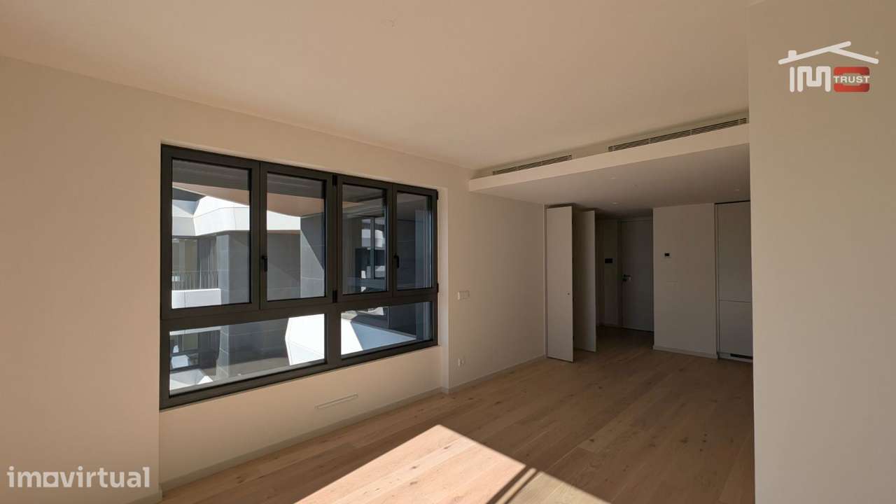 Apartamento T1 Parque das Nações - Parqueamento, Coz. Equipada, Arr... - Grande imagem: 3/34