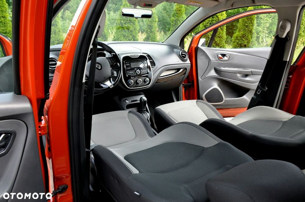 Renault Captur - 28