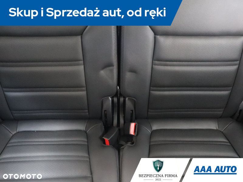 Kia Sorento - 26