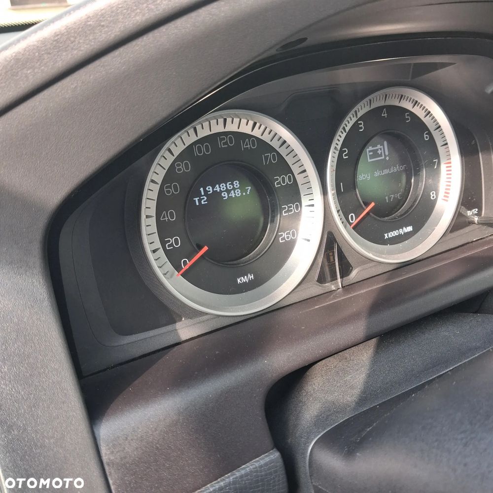 Volvo XC 60 2.0T Momentum - 7