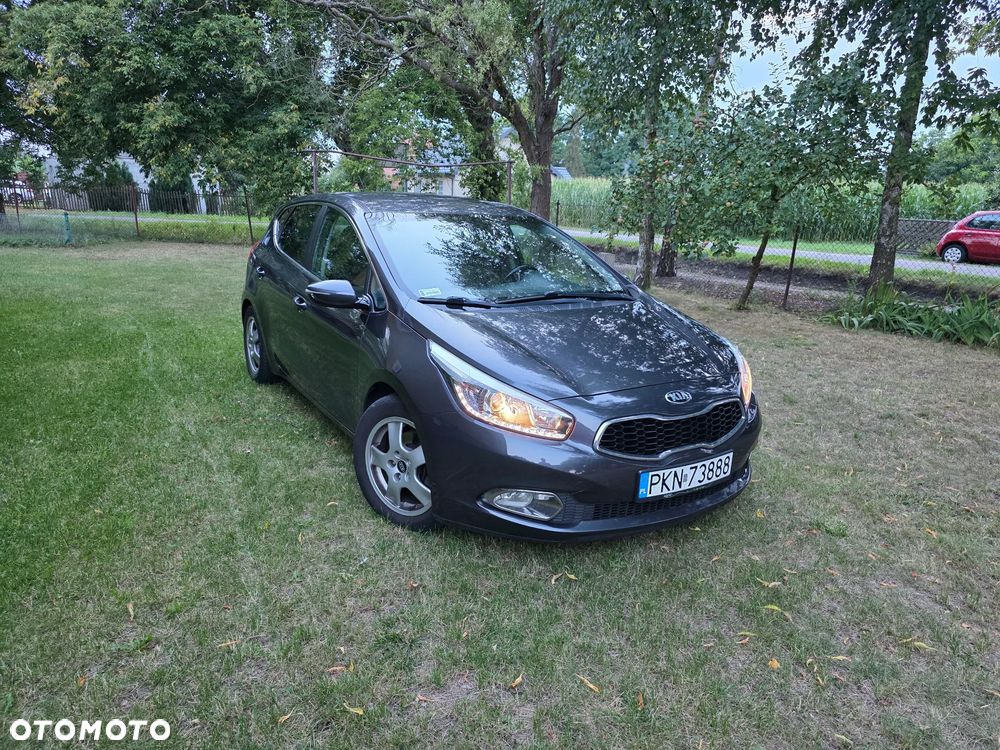 Kia Ceed 1.6 CRDi L - 1