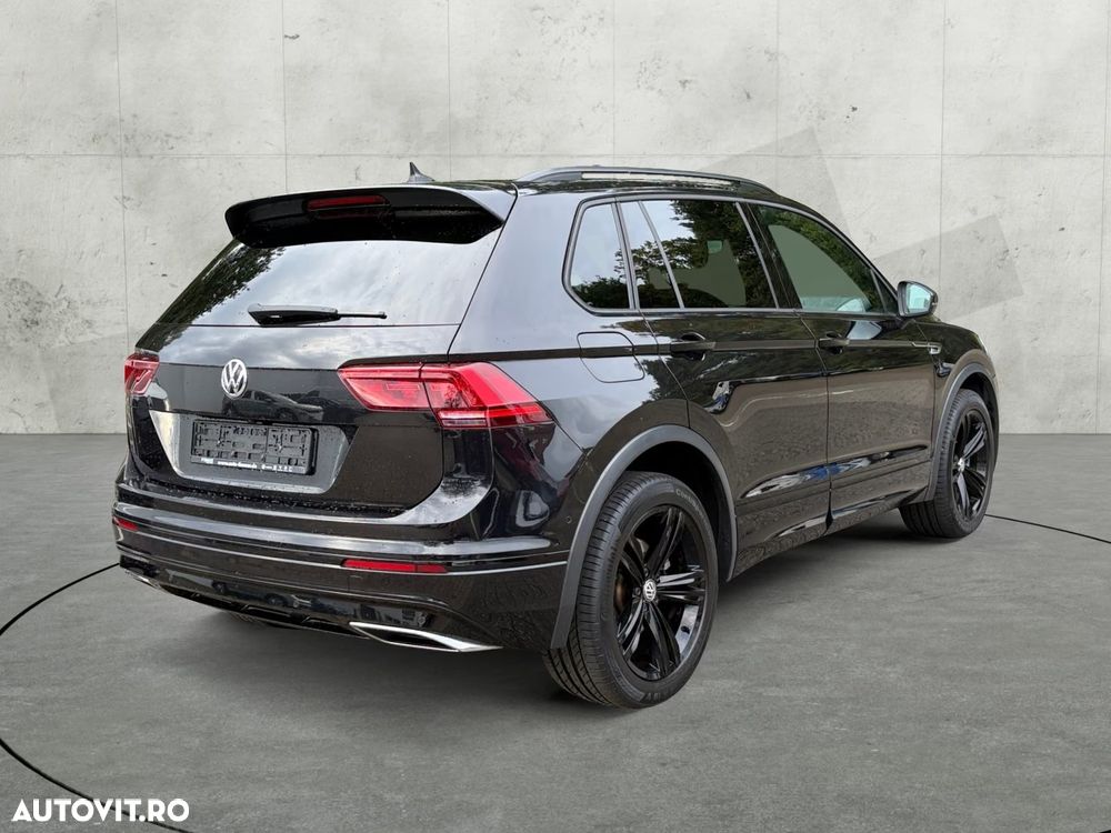 Volkswagen Tiguan - 4
