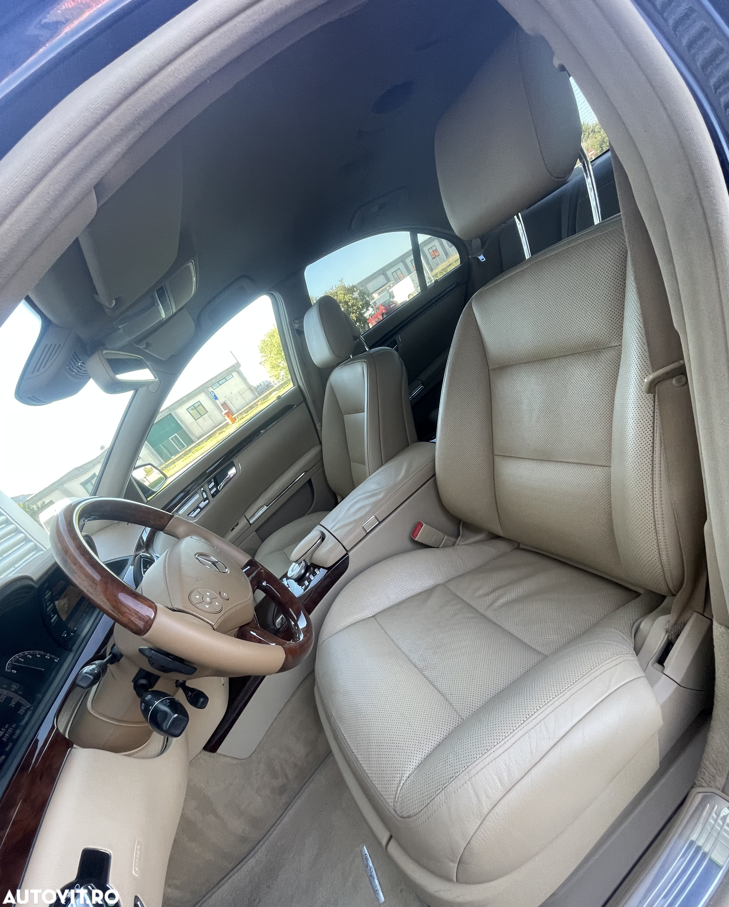 Mercedes-Benz S - 16