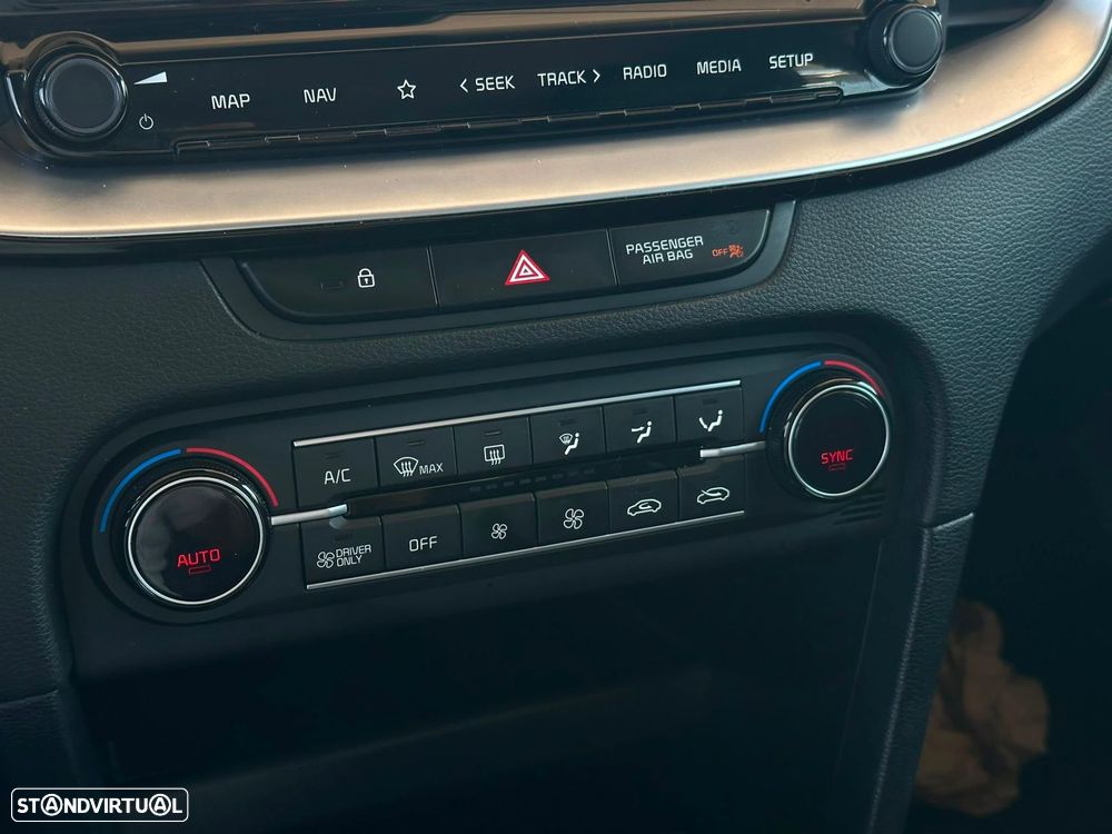 Kia XCeed 1.6 GDi PHEV Tech - 23