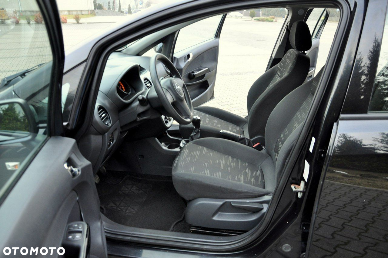 Opel Corsa - 21
