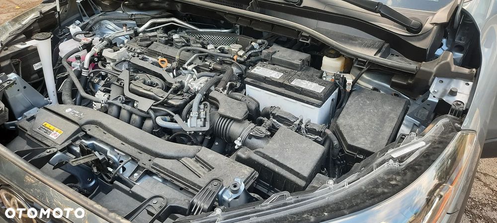 Toyota Corolla Cross - 18