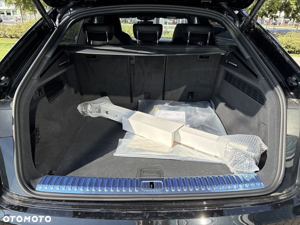 Audi Q8 - 19