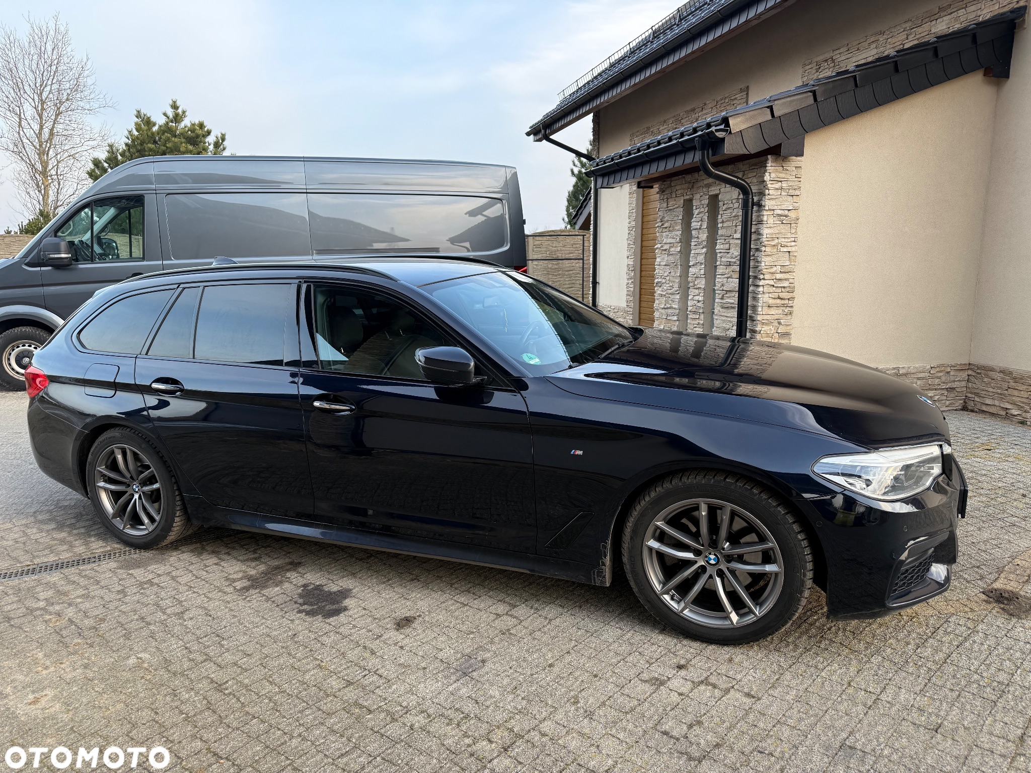 BMW Seria 5 520d M Sport - 5